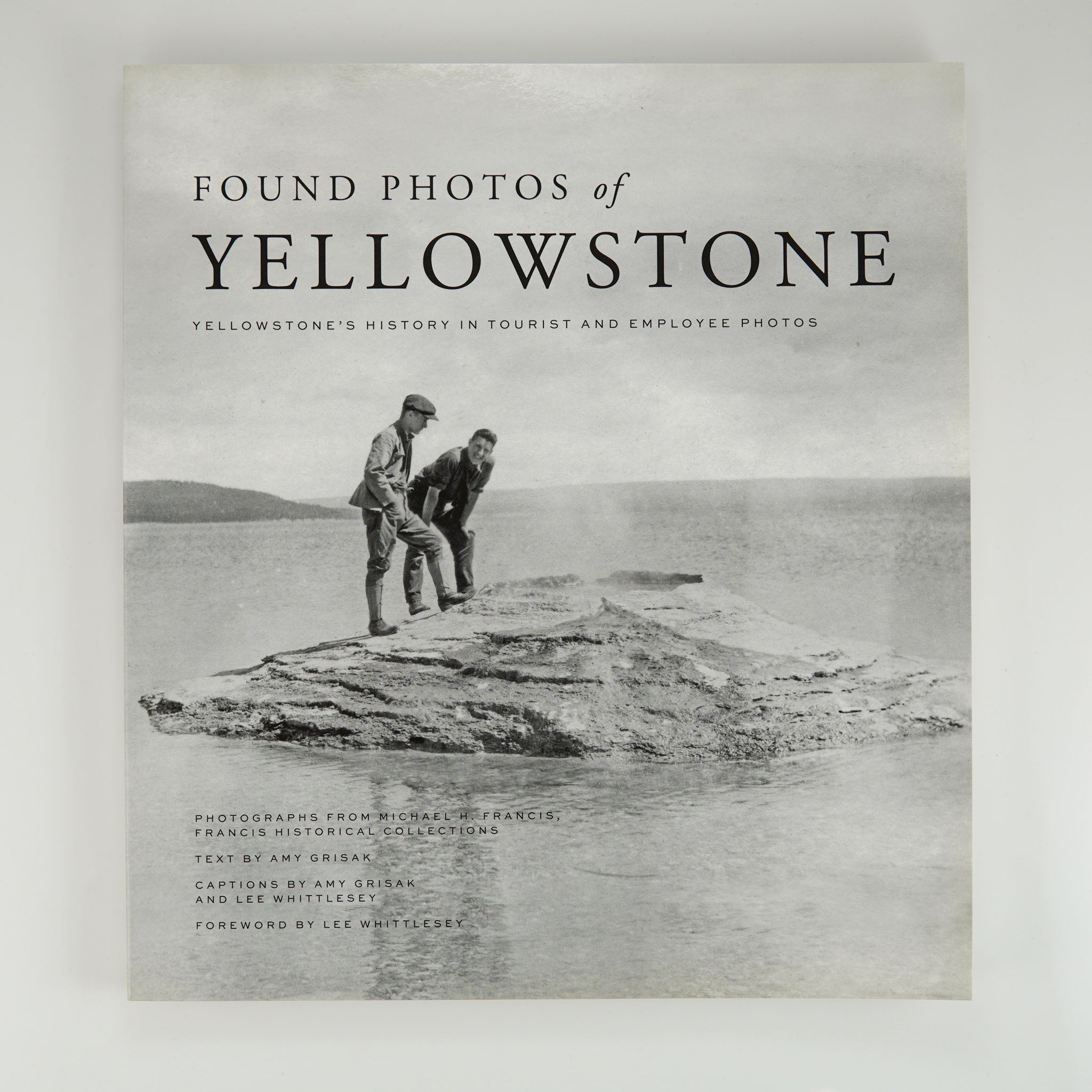 BK 10 FOUND PHOTOS OF YELLOWSTONE #17055 D2 MAY24