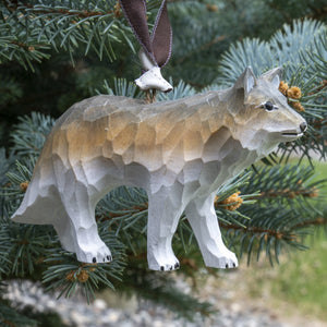 ORNAMENT CARVED WOLF #19508 D4 MAR24